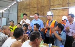 “Phải mắt thấy tai nghe” mới hay người lao động sống thế nào