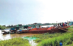 Quặn lòng gia đình 4 người tử vong trong vụ chìm tàu