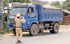 Đóng số vào thùng xe, ngăn cơi thùng chở quá tải