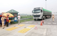 Tước giấy chứng nhận đăng kiểm xe chở quá tải