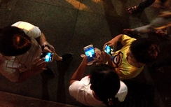 Xử phạt hơn 60 người đi xe máy bắt Pokémon