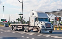 Tìm cách kéo giảm cước vận tải đường bộ