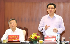 Đi nước ngoài không phải “vui vẻ vài hôm rồi về”