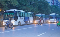 Nhiều xe chở công nhân Samsung vẫn phạm luật