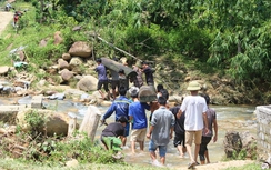 Bi thương vụ 10 người bị cuốn trôi ở Thanh Hóa