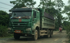 Lắp camera bóc trần hoạt động của xe quá tải