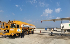 Cân nhắc khung giá tra nạp xăng dầu tại sân bay