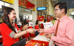 Mất “cả chì lẫn chài” vì dùng giấy tờ giả đi máy bay