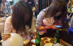 Rùng mình thâm nhập “phố cười” Hà thành