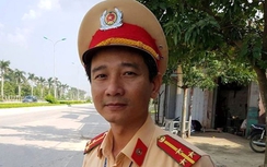 CSGT cứu thai phụ bị ngã xe