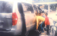 Xe trá hình “bóp” chết tuyến cố định