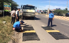 Chủ xe quá tải thuê “cò” theo dõi thanh tra