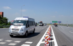 Cần đưa đường cao tốc vào luật