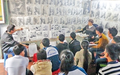 Họa sỹ tật nguyền không đầu hàng số phận