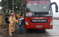 Tổng lực xử nghiêm xe Bắc - Nam nhồi nhét khách dịp Tết