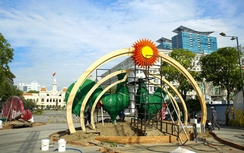 Cận cảnh đường hoa Nguyễn Huệ Tết Đinh Dậu 2017