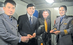 Chuyện những người đưa chuyến tàu đi xuyên Giao thừa