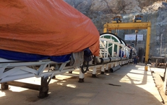 Di chuyển 50m TBM đầu tiên vào hầm Thủy điện Đa Nhim