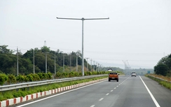 Kiểm soát giao thông thông minh cao tốc TP.HCM - Dầu Giây