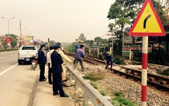 Bị đình chỉ chức vụ nếu để tái lấn chiếm hành lang ATGT