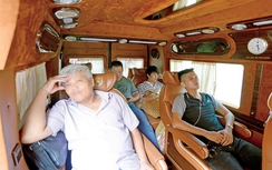 Cách nào chặn xe Limousine trá hình vào nội đô?