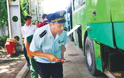 Phát hiện sớm, xử nghiêm vận chuyển hàng lậu, hàng giả