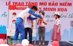 Hà Nam: Tặng 300 MBH cho học sinh tiểu học