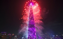 Choáng ngợp thang máy 2 tầng nhanh nhất thế giới