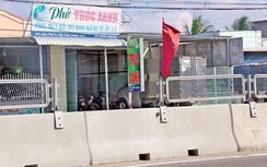 Báo động dân tháo tấm chống lóa trên QL1 qua Ninh Thuận