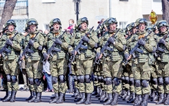 Nga tiết lộ việc đưa lính được trang bị tốt nhất đến Syria