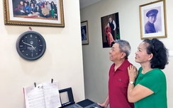 49 năm giữ kỷ vật, 8 năm đi tìm mộ người yêu