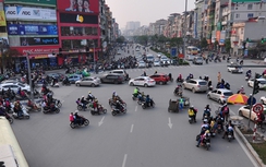 Các tuyến phố hay ùn tắc cần gắn thiết bị cảnh báo tắc đường?