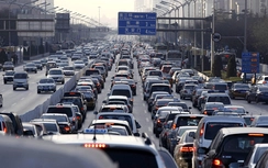 Vì sao càng mở rộng đường càng tắc nghẽn giao thông?