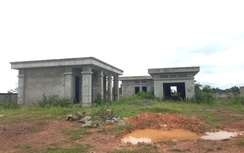 Quảng Trị: Dân “khát” bên nhà máy nước sạch tiền tỷ “đắp chiếu”