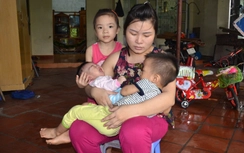 Mẹ 9X túng quẫn nuôi chồng liệt, các con mang trọng bệnh