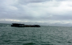 Doanh nghiệp có phép bị dừng, “cát tặc” lộng hành