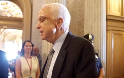 Nghẹt thở thượng viện Mỹ bỏ phiếu bác dự luật Obamacare