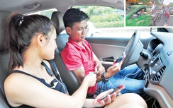 Taxi “loay hoay” tìm hướng đi mới