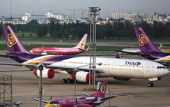 "Làn đường hồng” dành cho khách nữ đi máy bay