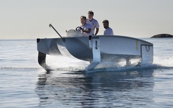 Dự án taxi trên sông Paris trắc trở vì thủ tục