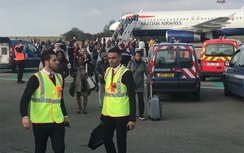 Sơ tán máy bay tại Pháp vì cảnh báo bom