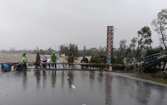 Ẩn họa từ những cổng chào tiền tỷ