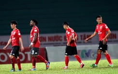 Èo uột cuộc chiến trụ hạng V-League 2017