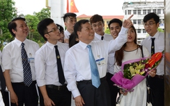 Vị thuyền trưởng chèo lái con tàu “mái trường đại dương”