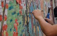 “Ăn chả có, vẽ vời làm chi”?!