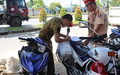 Vi phạm giao thông nhiều lần phải lao động công ích?