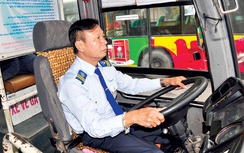 Vinh danh lái xe an toàn