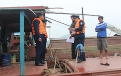 Thanh Hóa: Nhức nhối tàu, thuyền “nhiều không” vẫn hành nghề trên sông