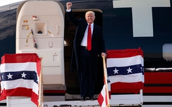 Ông Trump bị chỉ trích “nhận vơ công lao” an toàn hàng không