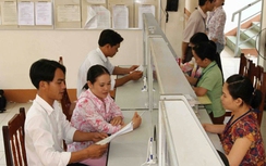 Cách nào tinh giản hàng nghìn công chức cấp xã?